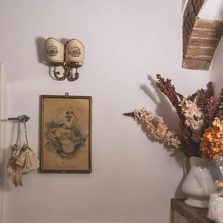 La Romantica Lolo' Konukevi 3*
